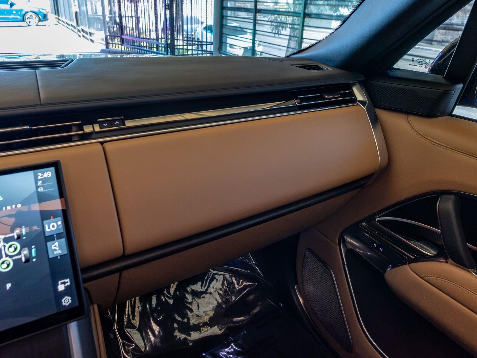 2025 Land Rover Range Rover Autobiography