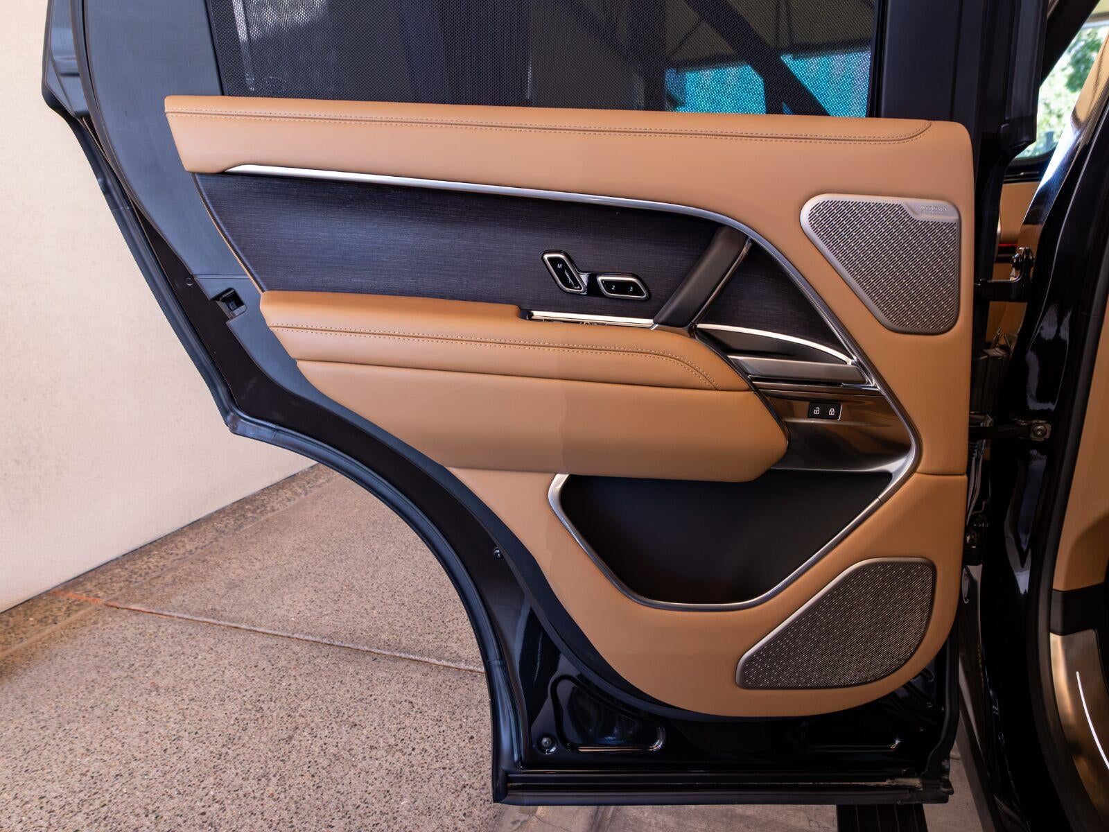 2025 Land Rover Range Rover Autobiography
