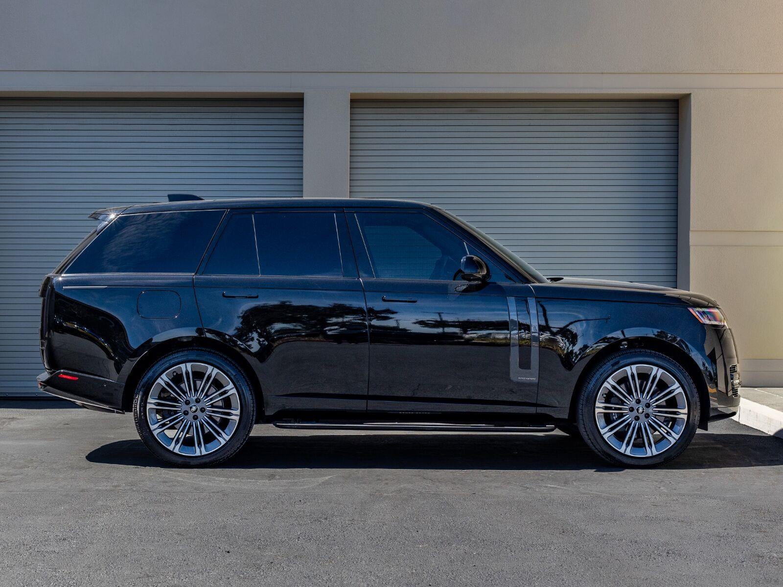2025 Land Rover Range Rover Autobiography