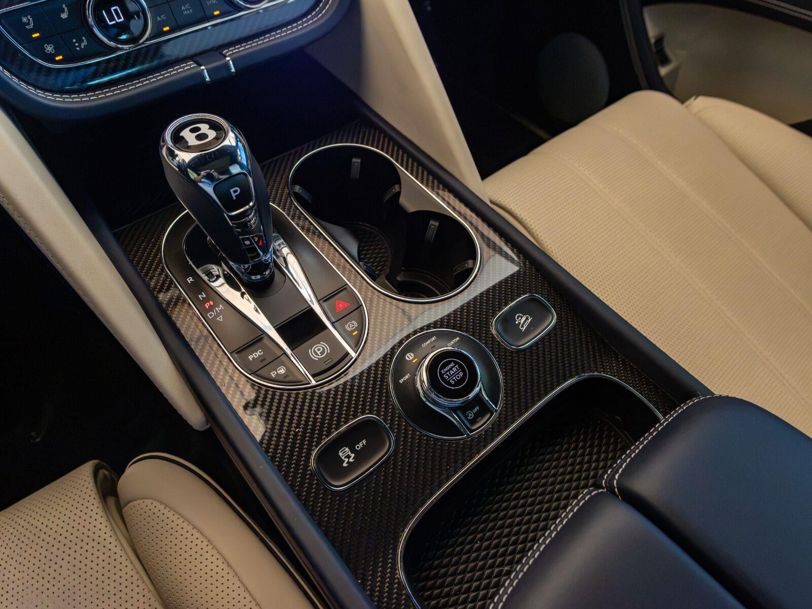 2022 Bentley Bentayga V8
