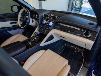 2022 Bentley Bentayga V8