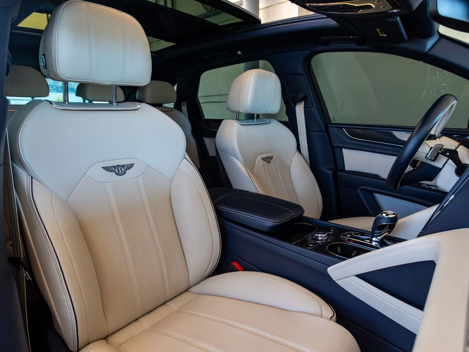 2022 Bentley Bentayga V8