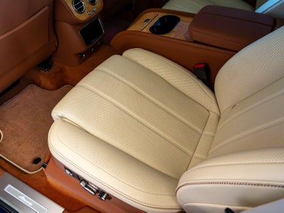 2024 Bentley Bentayga Azure