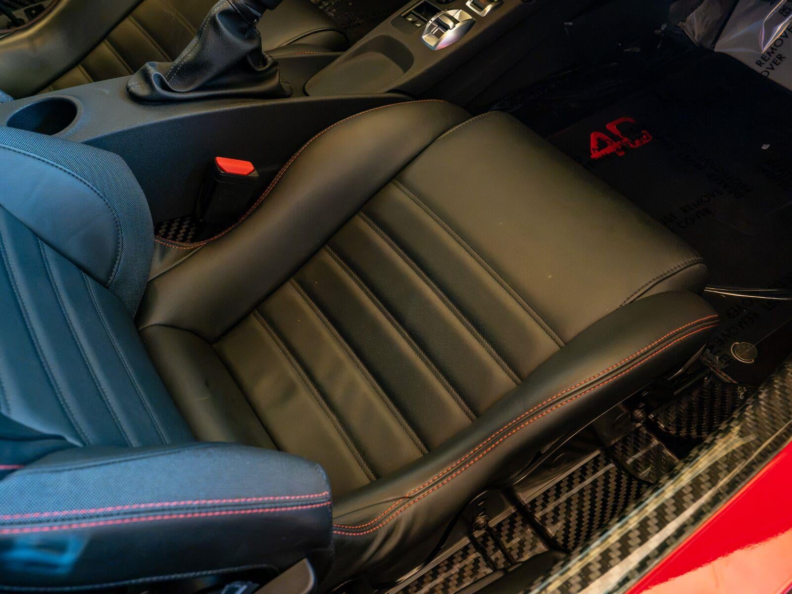 2015 Alfa Romeo 4C 2dr Cpe