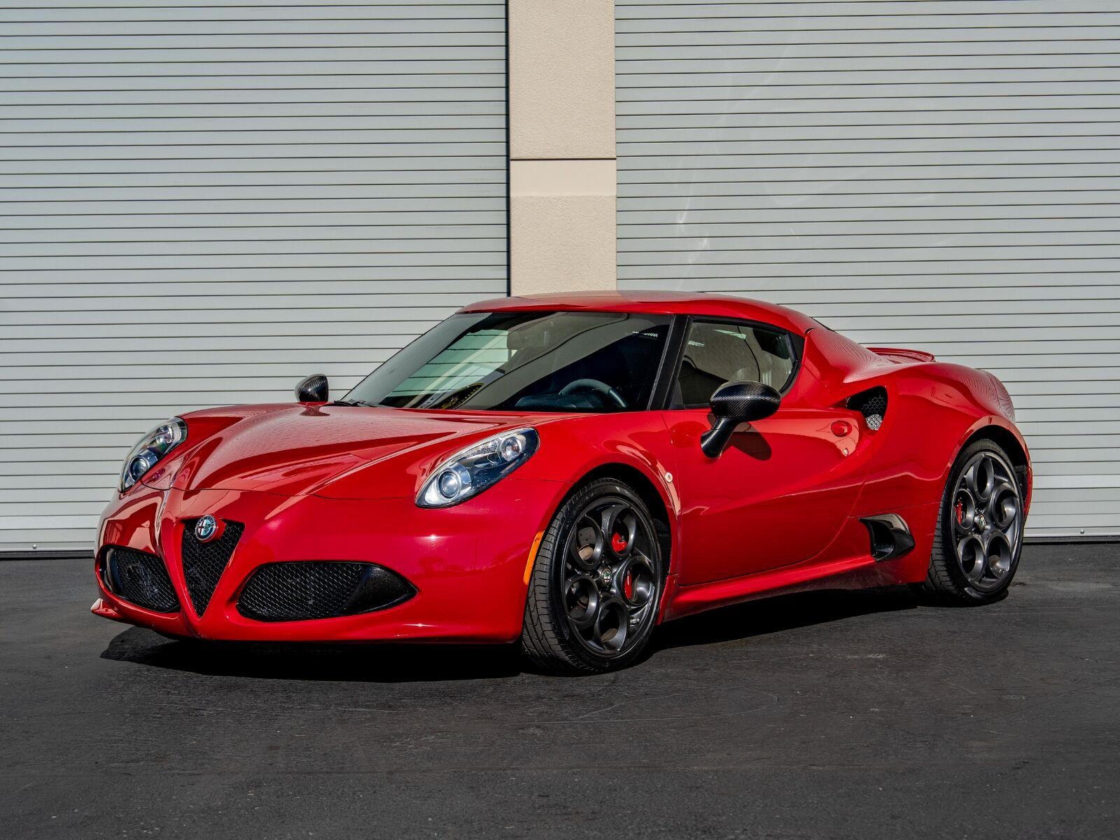 2015 Alfa Romeo 4C 2dr Cpe
