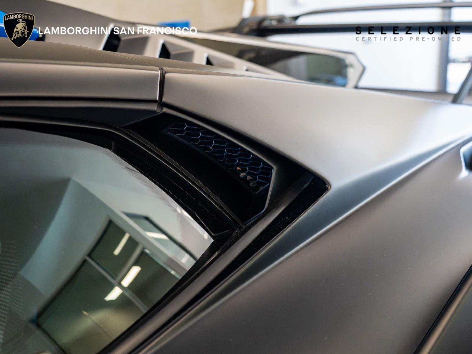 2024 Lamborghini Huracan STO