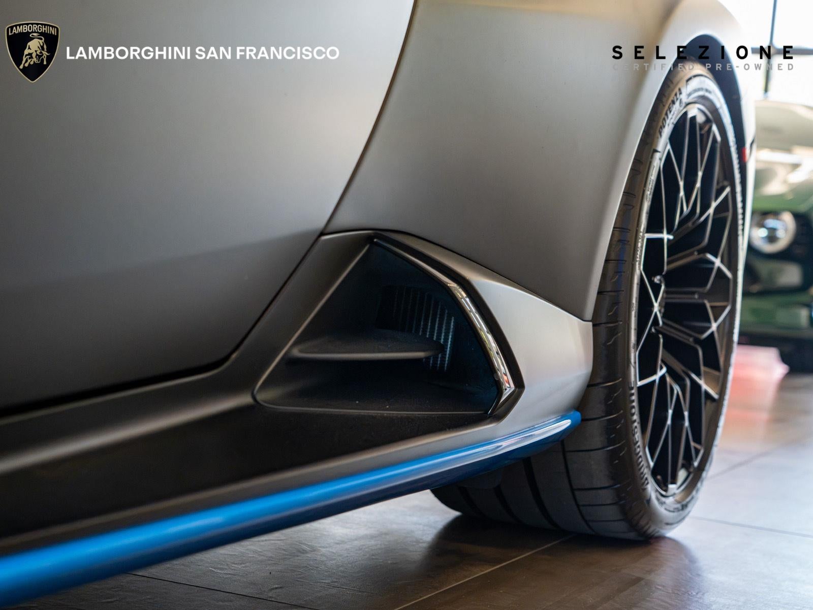 2024 Lamborghini Huracan STO