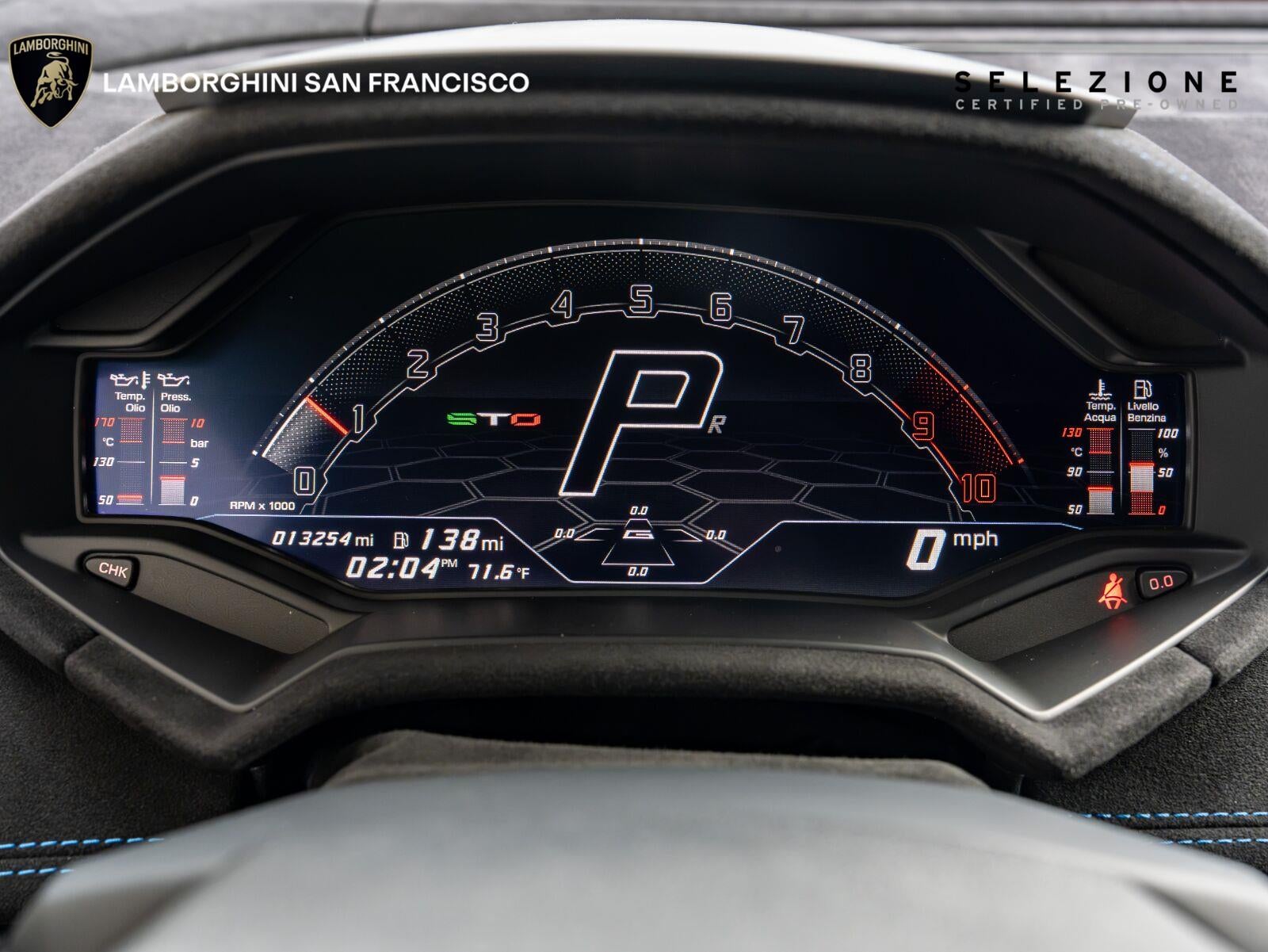 2024 Lamborghini Huracan STO