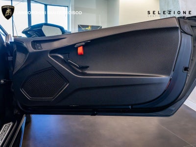 2024 Lamborghini Huracan STO