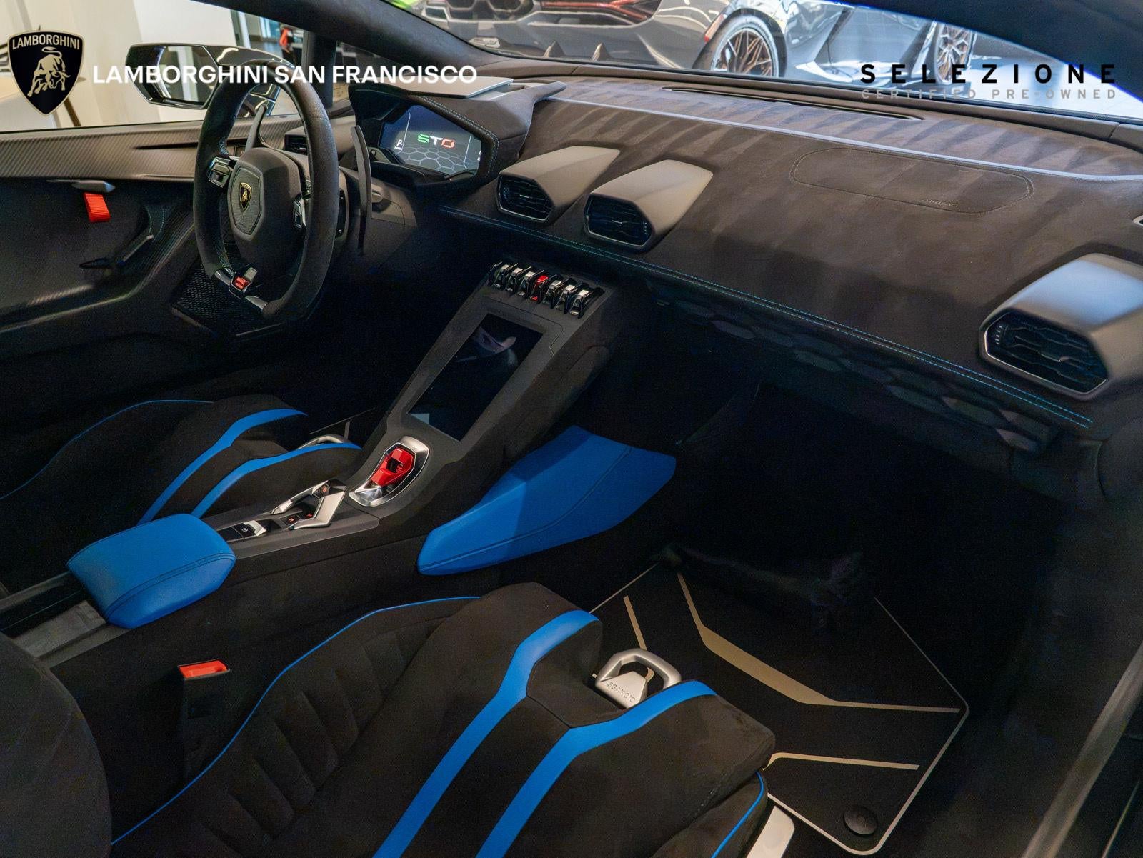 2024 Lamborghini Huracan STO