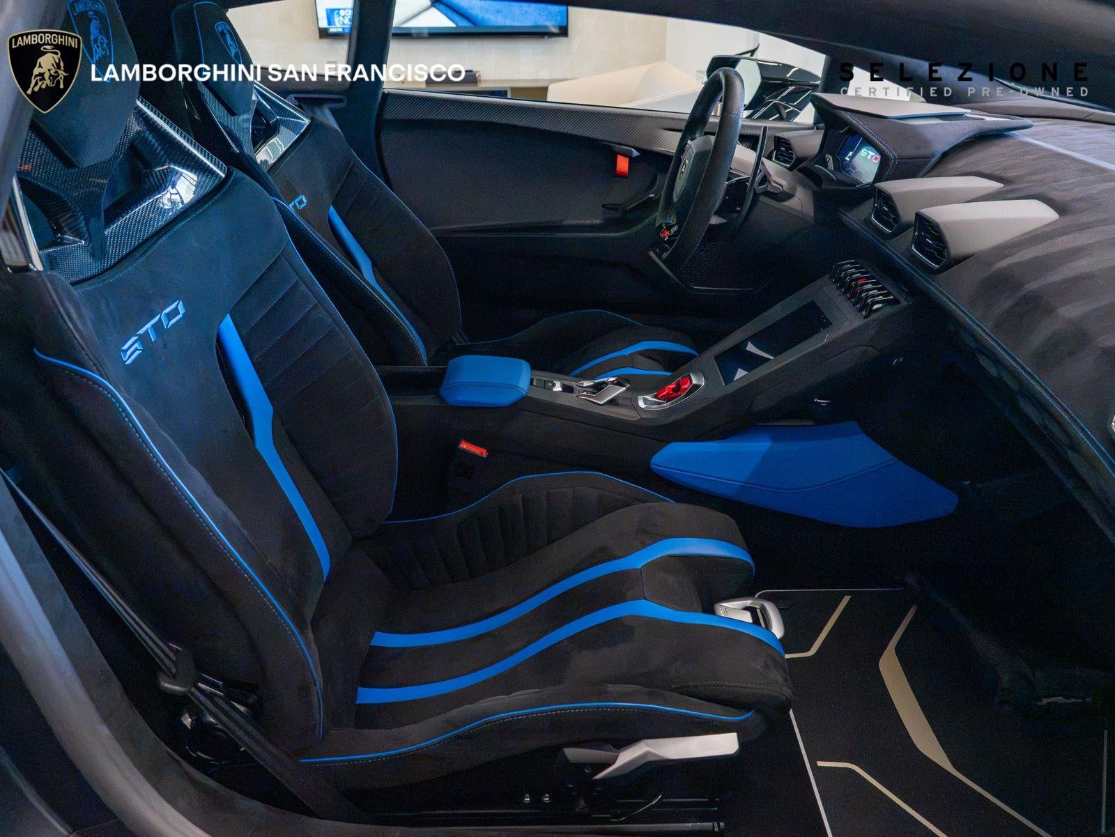 2024 Lamborghini Huracan STO