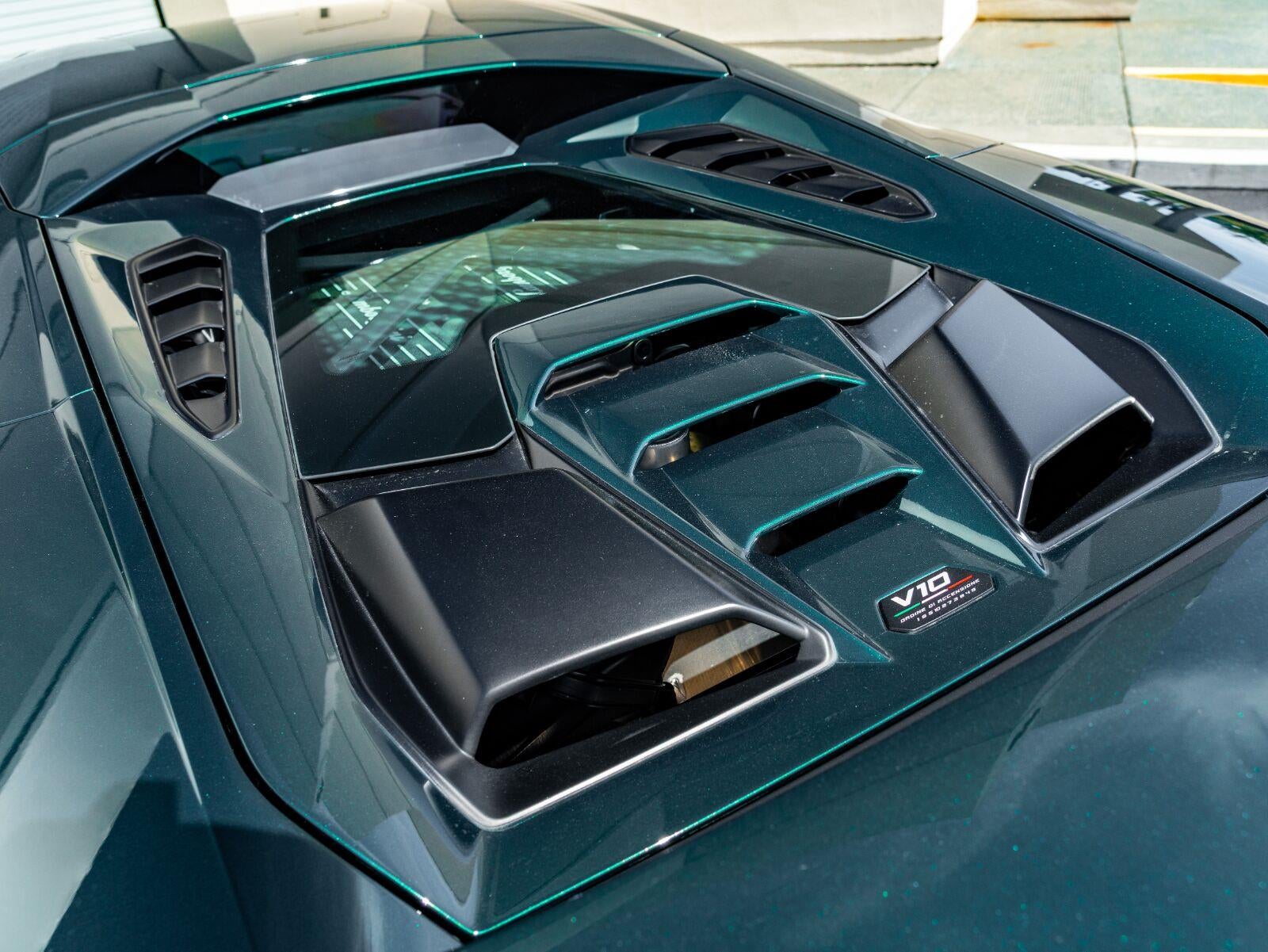 2023 Lamborghini Huracan Tecnica Coupe