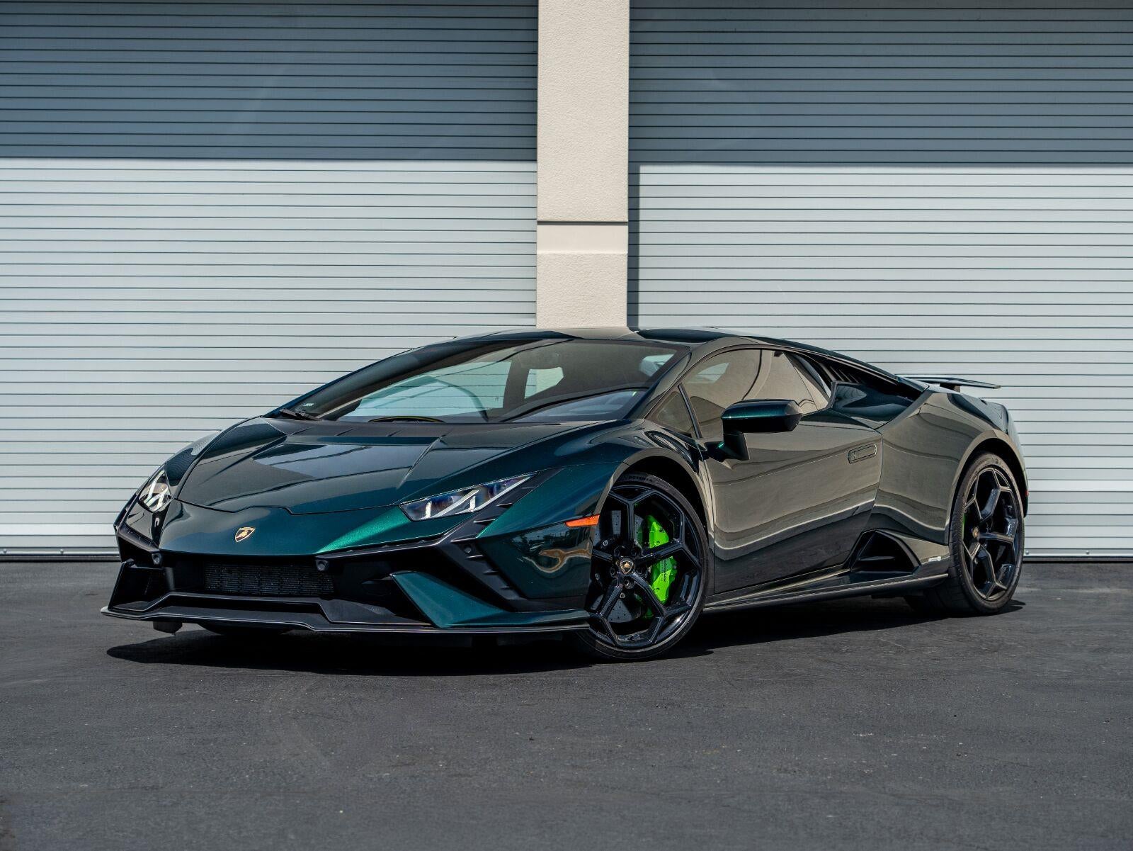 2023 Lamborghini Huracan Tecnica Coupe