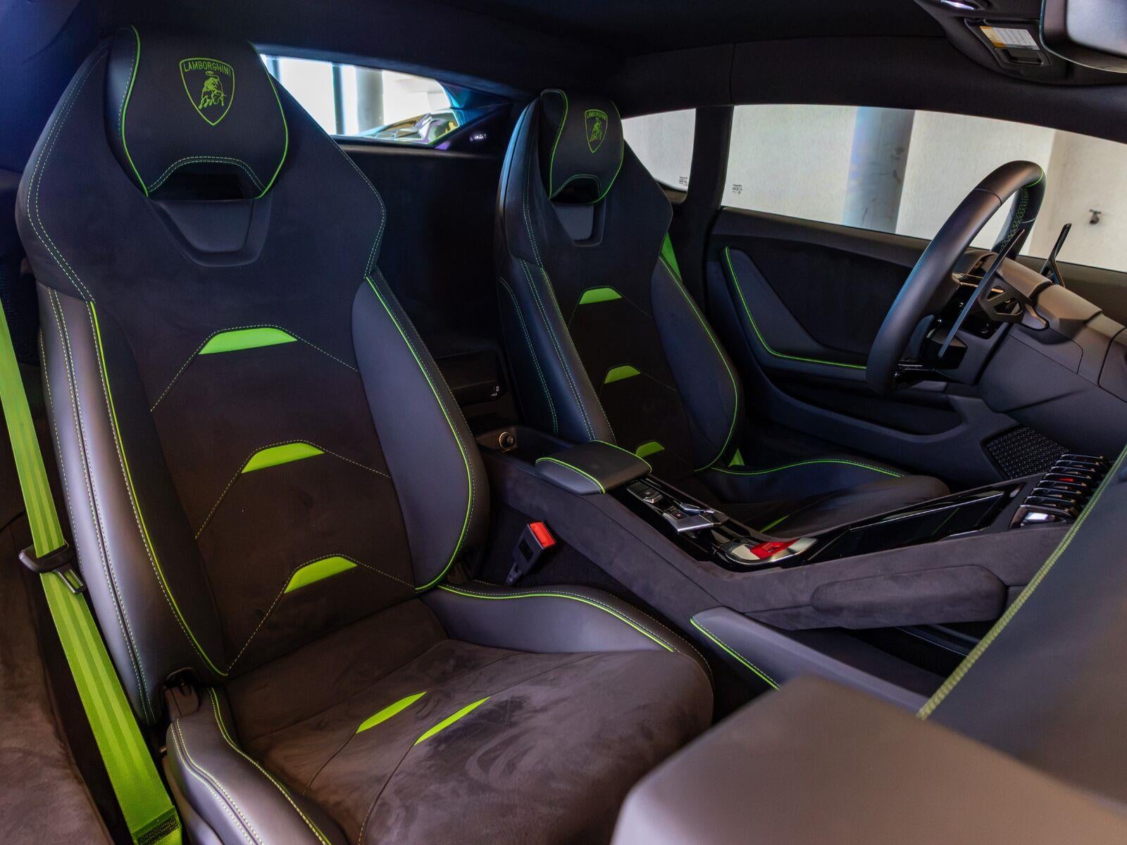 2023 Lamborghini Huracan Tecnica Coupe