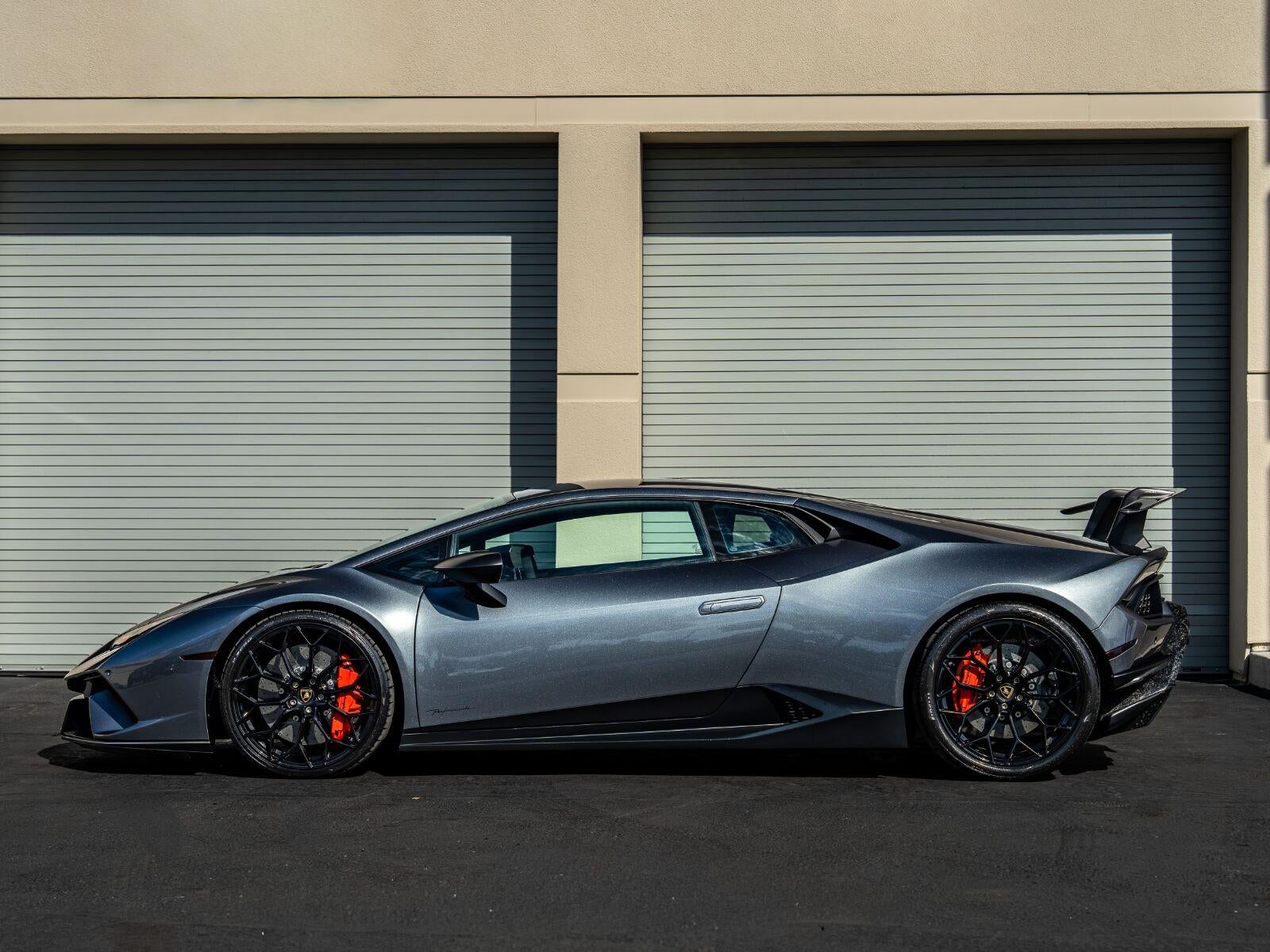 2018 Lamborghini Huracan Performante