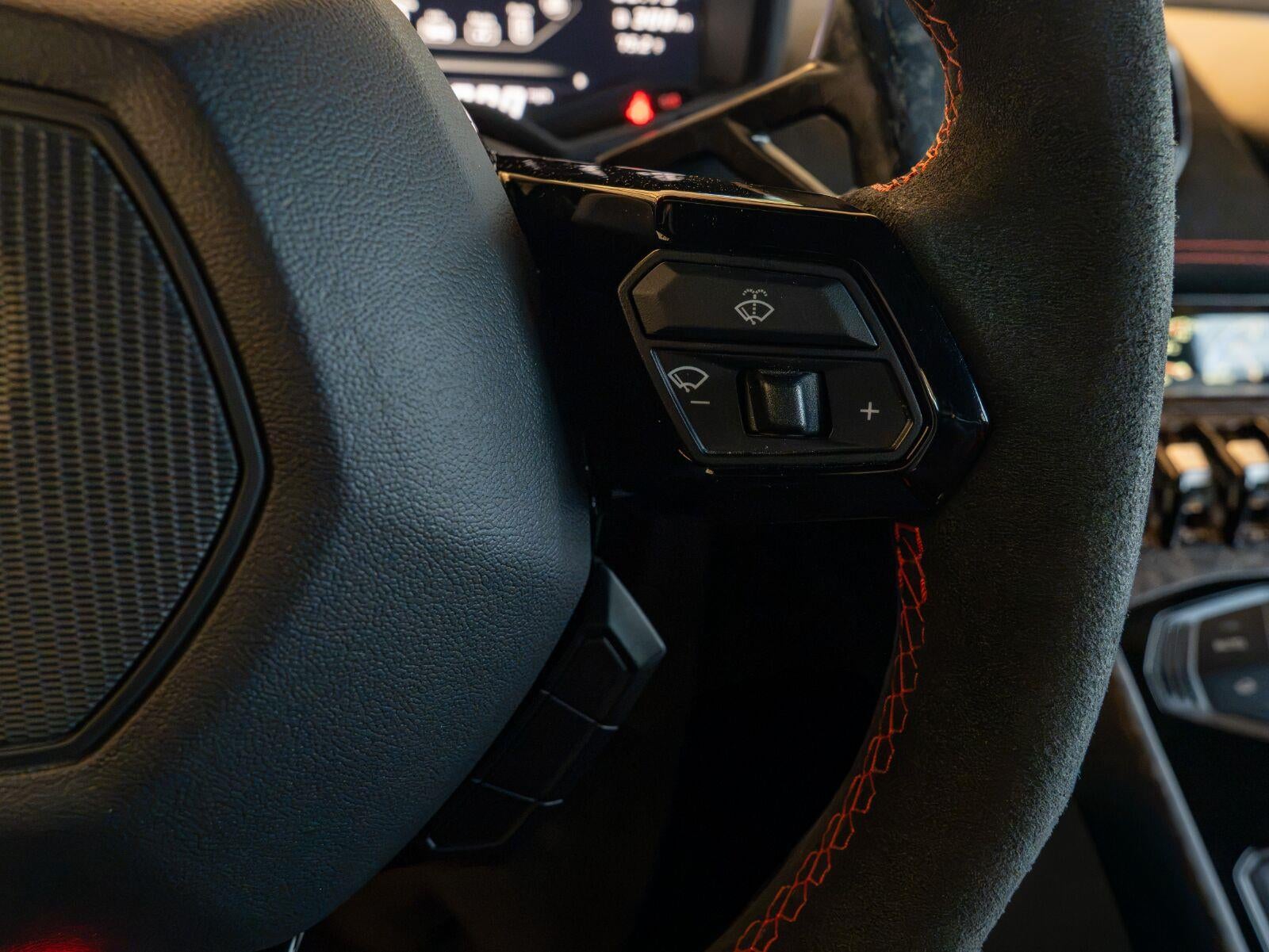 2018 Lamborghini Huracan Performante
