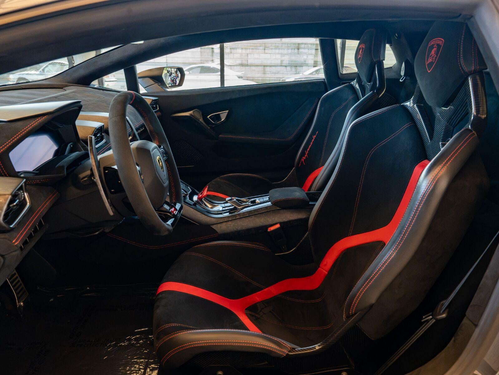 2018 Lamborghini Huracan Performante