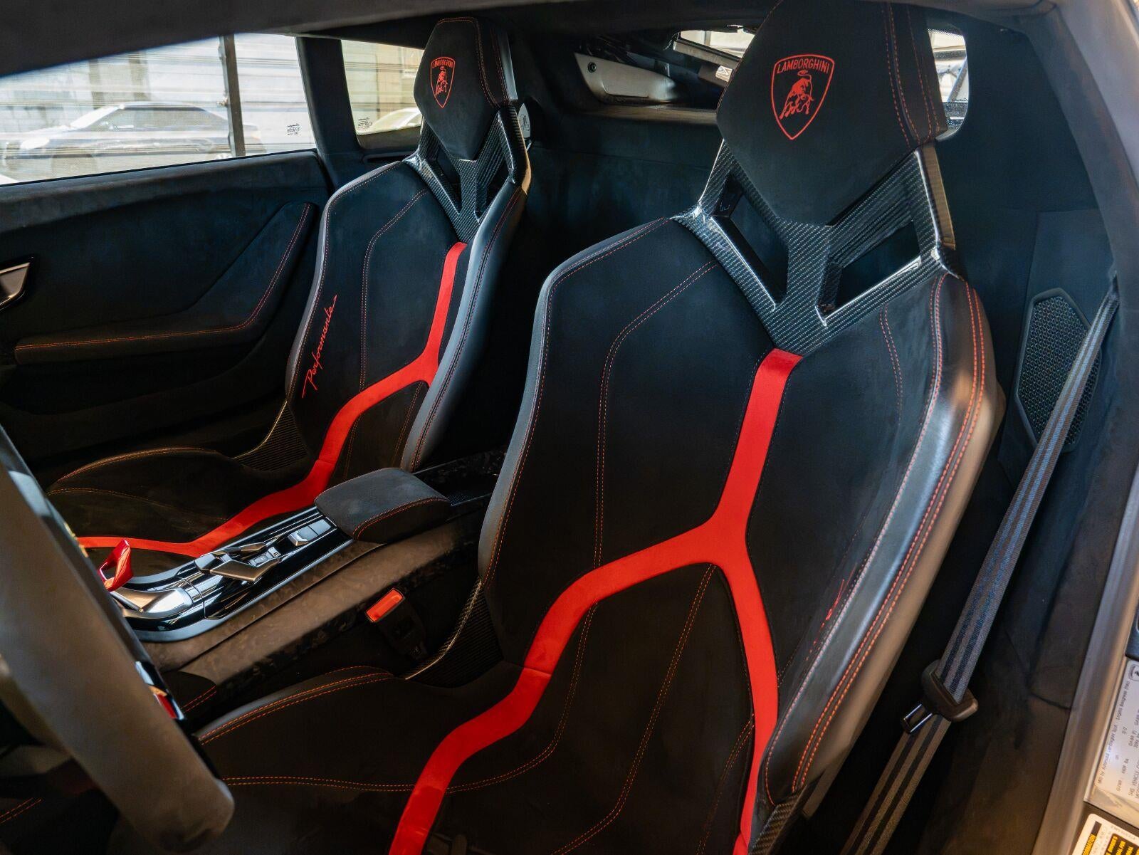 2018 Lamborghini Huracan Performante
