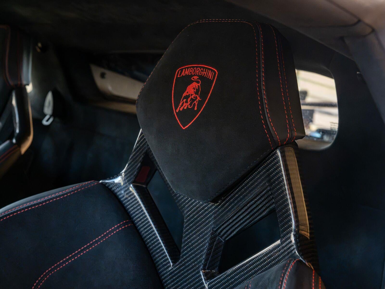 2018 Lamborghini Huracan Performante