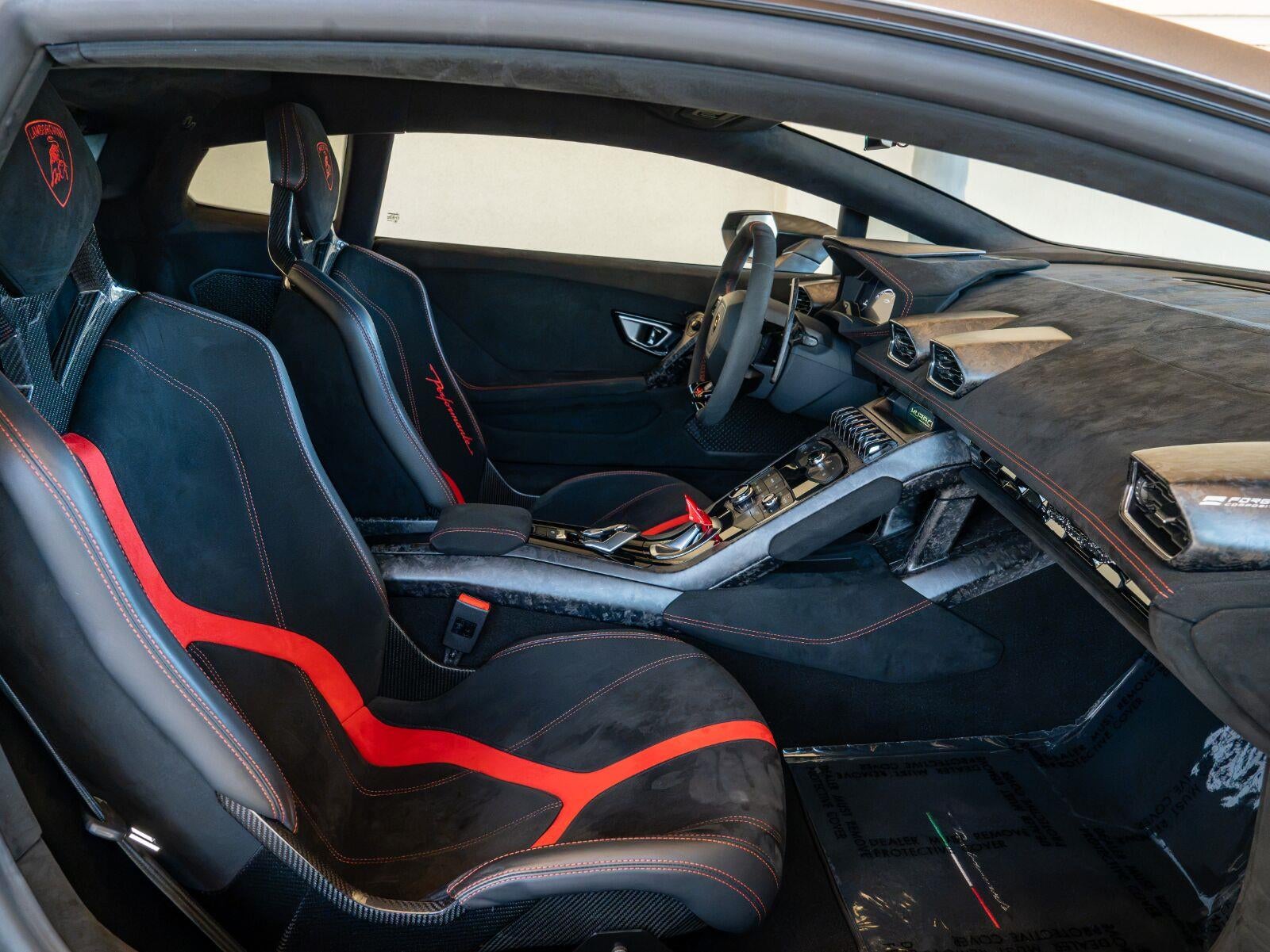 2018 Lamborghini Huracan Performante