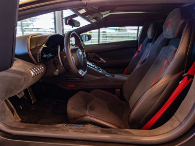 2016 Lamborghini Aventador Roadster LP 700-4 Pirelli Edition